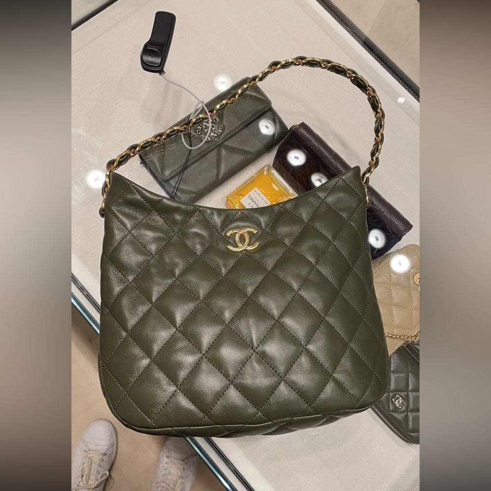 NWT CHANEL BAG - Olive, Bag 19 Limited Collection